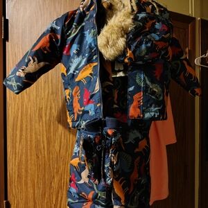 The Children's Place Dinosaur Print Puffer Jacket - hat Pants And Gloves Include
